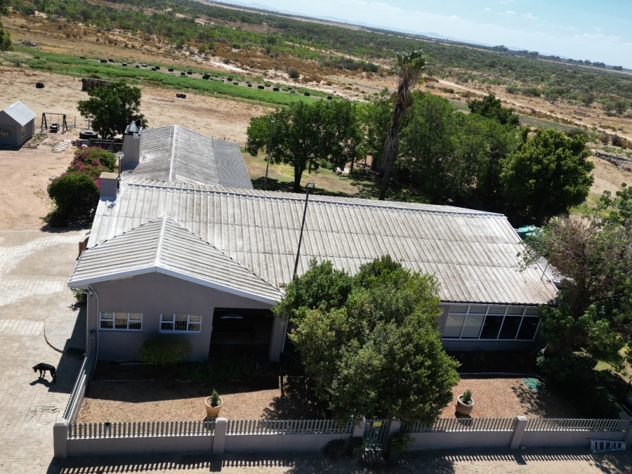 5 Bedroom Property for Sale in Darling Western Cape